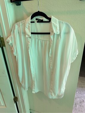 Quince White Short-Sleeve Button-Up Blouse